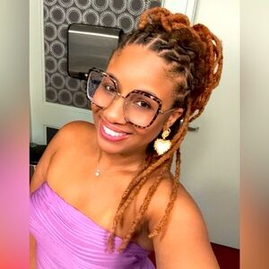 Gold Rimmed Heart Earrings